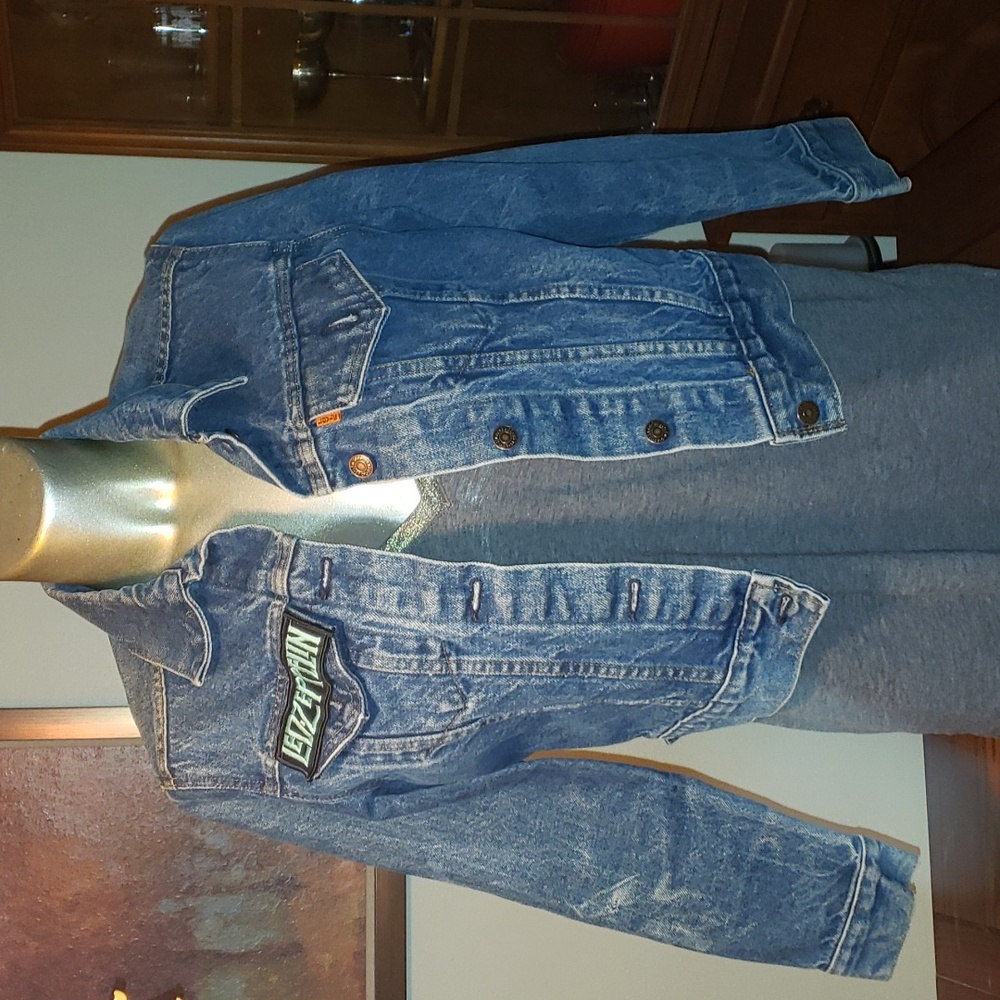 VINTAGE LEVI'S Custom Jean Jacket